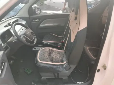 Wuling MINIEV