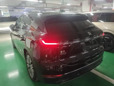 Nio ES7
