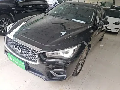 Infiniti Q50L