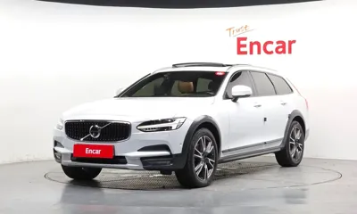 Volvo V90