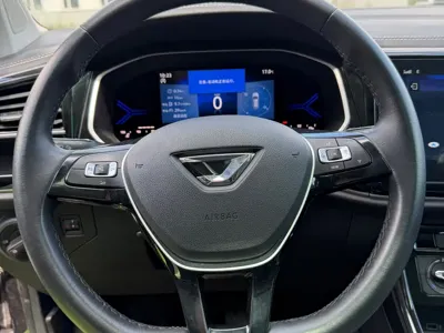 Jetta VS7