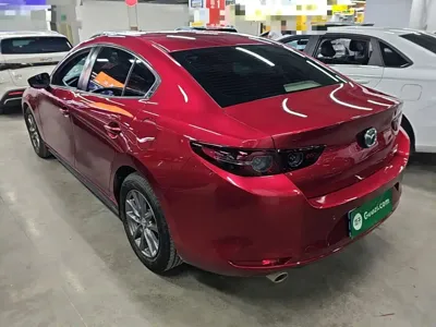 Mazda 3 Axela