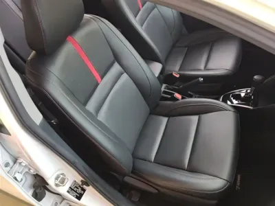 Toyota Yaris L