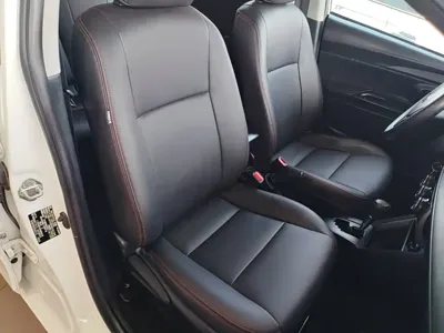 Toyota Yaris L