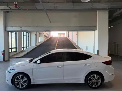 Hyundai Avante