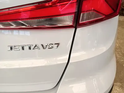 Jetta VS7