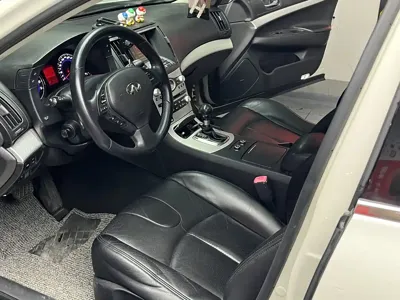 Infiniti G