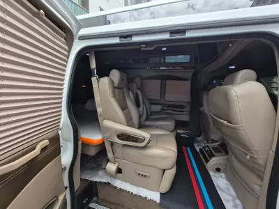 Chevrolet Express Van
