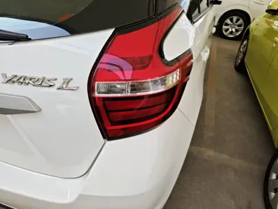 Toyota Yaris L