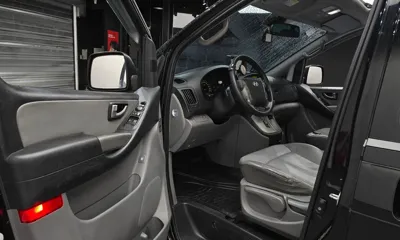 Hyundai Starex