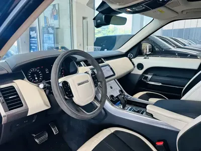 Land Rover Sport