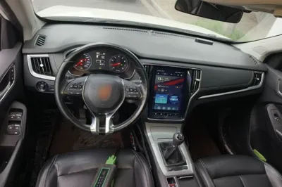 Roewe RX5