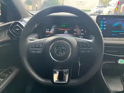MG MG5