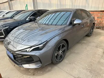 MG MG7