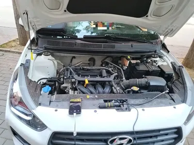 Hyundai Verna