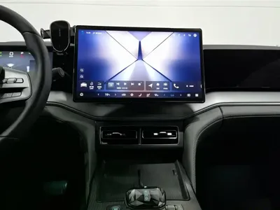 BYD L DM-i