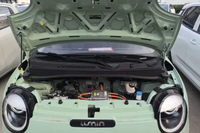 CHANGAN NEVO Lumin