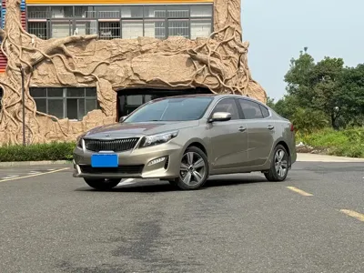 Kia K4