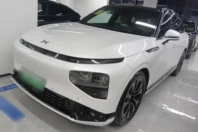 Xpeng G9