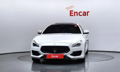 Maserati Quattroporte