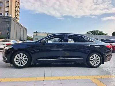 Ford Taurus