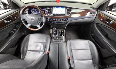 Hyundai Equus