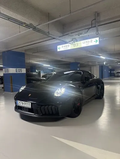 Porsche 911