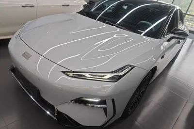 Geely Galaxy E8