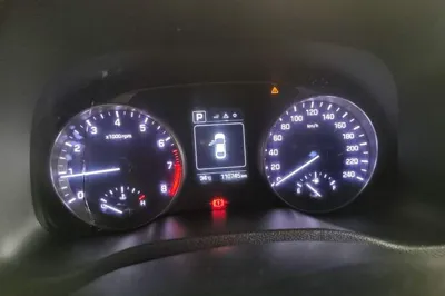 Hyundai Elantra (6th Generation