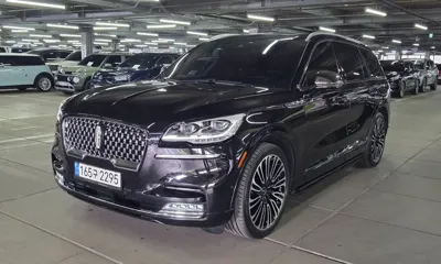 Lincoln Aviator