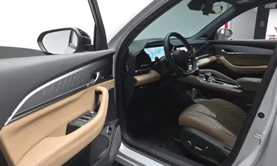 Renault-KoreaSamsung Grand Koleos
