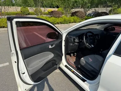 Kia K2