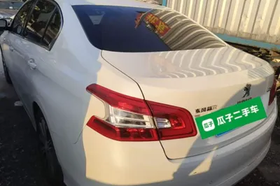 Peugeot 408