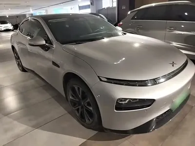 Xpeng P7