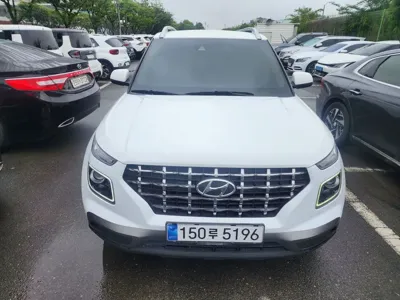Hyundai Venue
