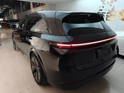Li Auto Li L7