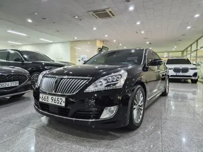 Hyundai Equus