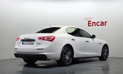 Maserati Ghibli