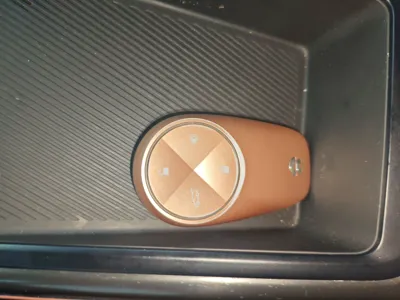 Nio EC6