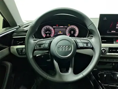 Audi A5 (Import)