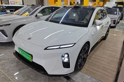 Nio ET5T