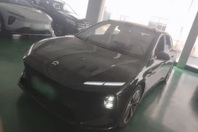 Nio ET5T