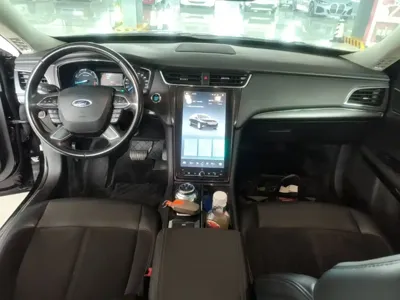 Ford Taurus