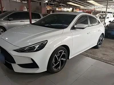 MG MG5