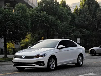 Volkswagen Lamando