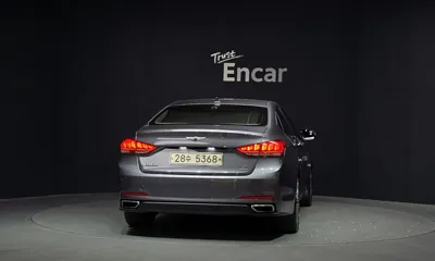 Hyundai Genesis
