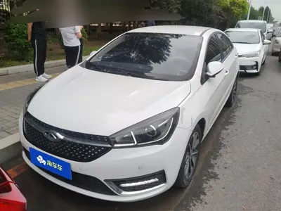 Chery Arrizo 5