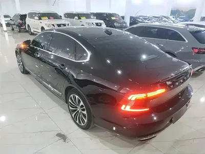 Volvo S90 PHEV