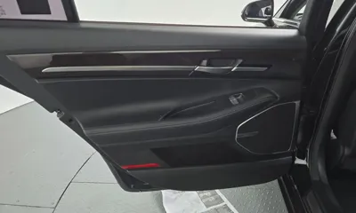 Genesis EQ900