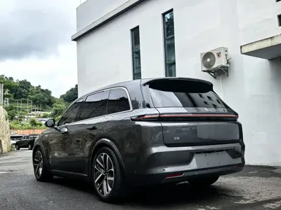 Li Auto Li L8